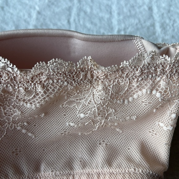 SPANX Undie - Tectable Better Bandeau - Picture 7 of 11